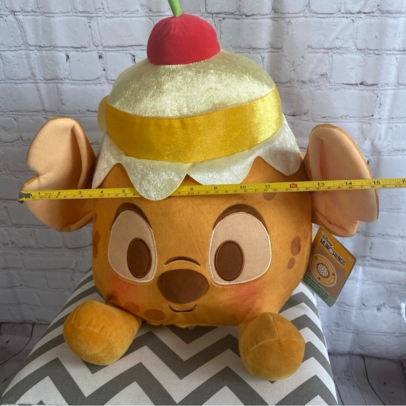 NWT Munchlings Disney 18” Pineapple Upside Down Cake Stitch - Picture 4 of 7